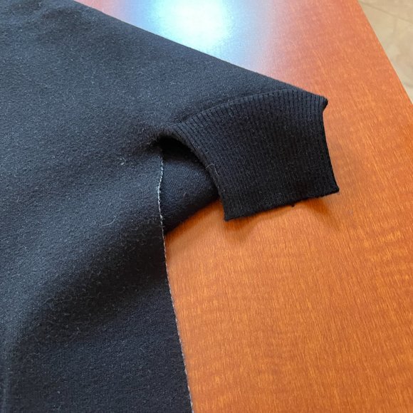 WOMEN'S PONCHO BATWING SLEEVE PONCHO SHAWL FRINGED CAPE BLACK AND GRAY - MINT!!! - Picture 9 of 14